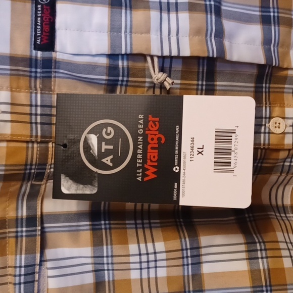 WRANGLER, NWT, MENS PLAID SHIRT, SIZE XL, FRONT POCKET, AND HIDDEN ZIP P… - Picture 4 of 11